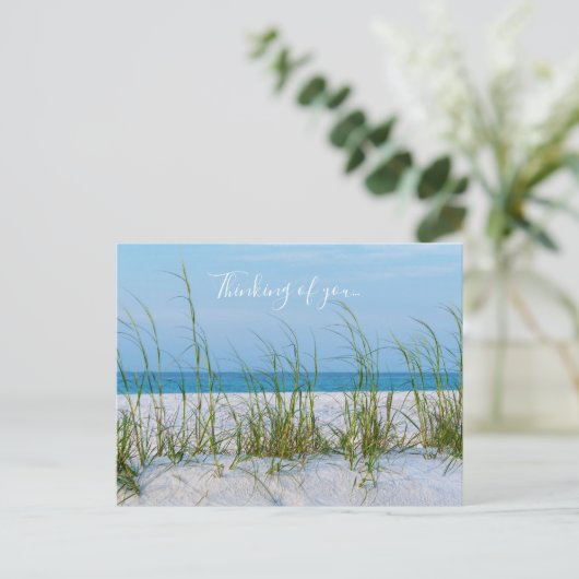 Meeresfrüchte in weißem Sand denken Sie an Sie Postkarte (Stehend Vorderseite)