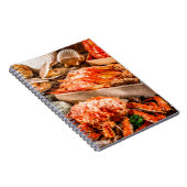Meeresfrüchte-Kochplatte zum Abendessen am Meeresu Notizblock (Rechte Seite)