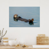 Meeresotter, der im Ozean zurückschweben Poster (Küche)