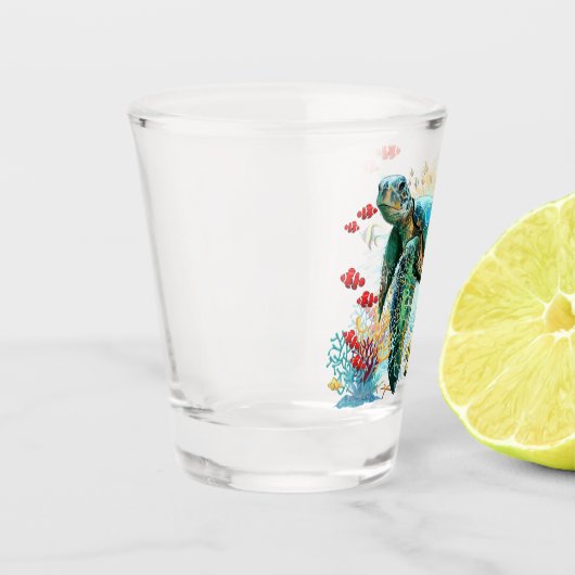 Meeresschildkröte im Unterwasser-Aquarell-Stil Schnapsglas (Links)