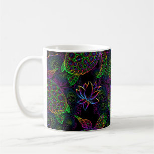 Meeresschildkröte in psychedelischen Multicolorfar Kaffeetasse