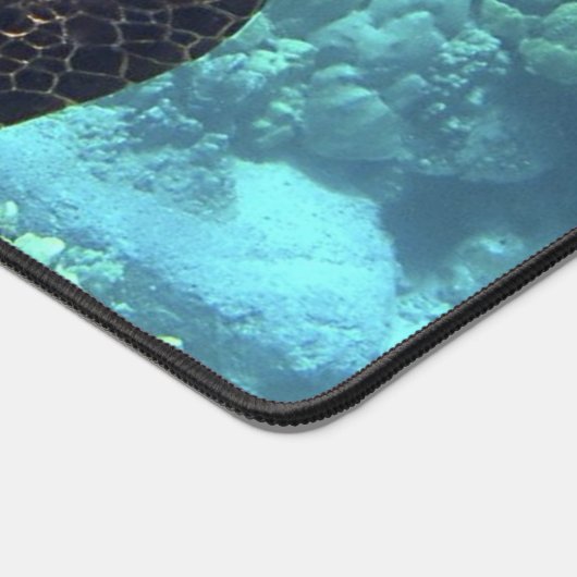 Meeresschildkröte unter Wasser oder Ihr Foto Schreibtischunterlage (Ecke)