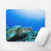 Meeresschildkröten ruhen unter Wasser Mousepad (Mit Mouse)