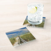 Meerestiere (Uniola paniculata), die am Strand ang Glasuntersetzer (Schrägansicht)