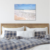 Meereswellen, die den Sand am Strand bedecken Leinwanddruck (Insitu (Schlafzimmer))