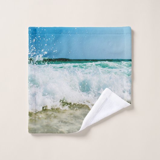 Meereswellen, die in die Küste einschlagen Badhandtuch Set (Waschlappen)