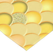 Meergelbe Schuppen Meerjungfrau Tischdecke (Schrägansicht)