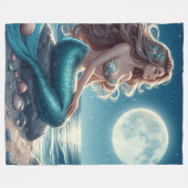 Meerjungfrau am Strand in der Nacht Fleecedecke (Vorderseite (Horizontal))