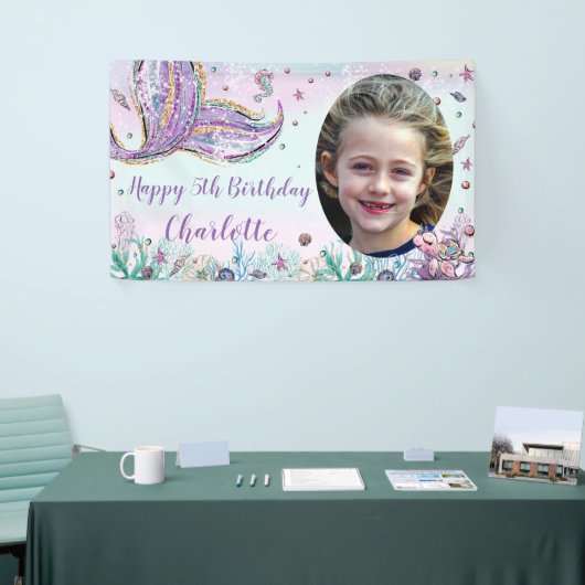 Meerjungfrau im Hintergrund des Fotos Banner (Messeveranstaltung)