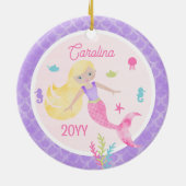 Meerjungfrau mit Blonde-Haarpink und Lila Keepake Keramik Ornament (Hinten)