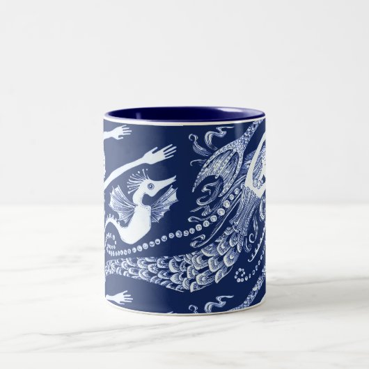 Meerjungfrau mit Perlen und Seepferd Zweifarbige Tasse (Mittel)