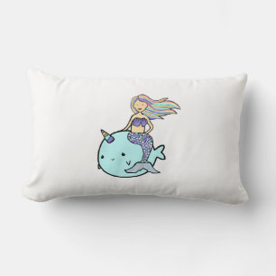 Meerjungfrau mit Rainbow Hair Riding Pet Narwal Lendenkissen