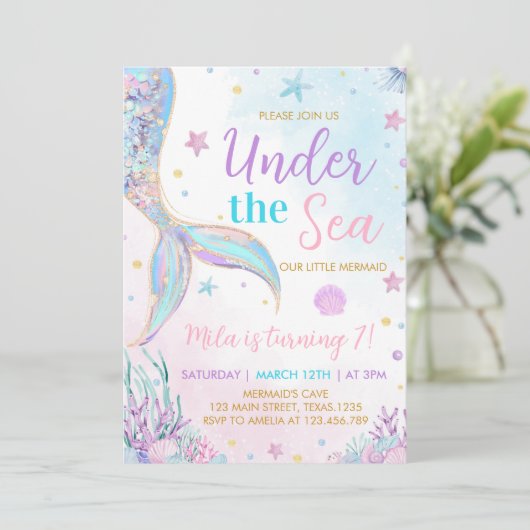 Meerjungfrau-Schwanz unter der Meeresfrau Geburtst Einladung (Stehend Vorderseite)