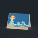 Meerjungfrau und Delfine Karte<br><div class="desc">Meerjungfrau mit Delphinillustrierung mit einer schönen Meerjungfrau, die auf einem Felsen sitzt und unter den Meereslebewesen bezaubert - tropische Fische, Muscheln und andere Meereslebewesen wie Korallen, Seesterne, vor einem tiefblauen Hintergrund des Ozeans. Es ist perfekt für die Meerjungfrau Ihres Kindes oder unter der Meeresthema Geburtstagsparty. Personalisieren Sie es mit Ihren...</div>