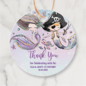 Meerjungfrau und Pirate Unterhalb des Meerespools Geschenkanhänger (Vorderseite)