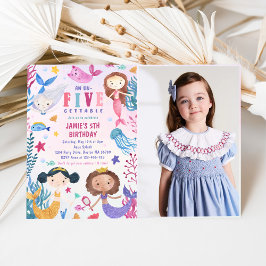 Meerjungfrau unter dem 5. Geburtstagspartei-Foto Einladung