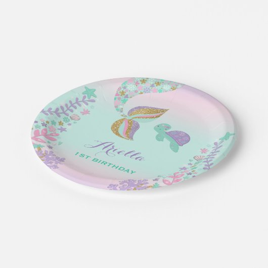 Meerjungfrau unter der Seepapierplatte 7" Pappteller (Schrägansicht)