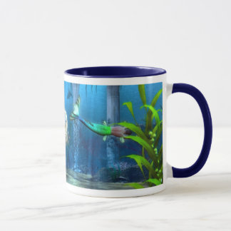 Meerjungfrauen am Spiel Tasse