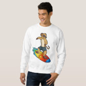 Meerkat als Surfer mit Surfboard Sweatshirt (Vorne ganz)