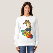 Meerkat als Surfer mit Surfboard Sweatshirt (Vorne ganz)