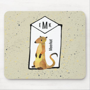Meerkat auf Beige Hintergrund mit Monogramm Mousepad