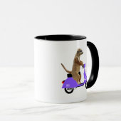 Meerkat auf Lilac Moped Tasse (VorderseiteRechts)