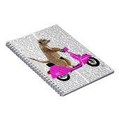 Meerkat auf rosa Moped Notizblock (Rechte Seite)