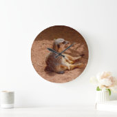 Meerkat Lazy Days Große Wanduhr (Zuhause)