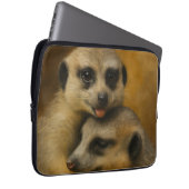 Meerkat-Zuneigung Laptopschutzhülle (Vorne Rechts)