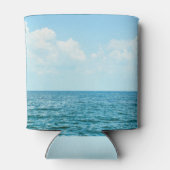 Meerwasser, klarer blauer Himmel. Dosenkühler (Rückseite)