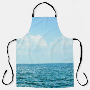 Meerwasser, klarer blauer Himmel. Schürze