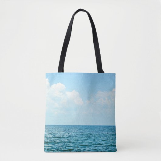 Meerwasser, klarer blauer Himmel. Tasche (Vorderseite)