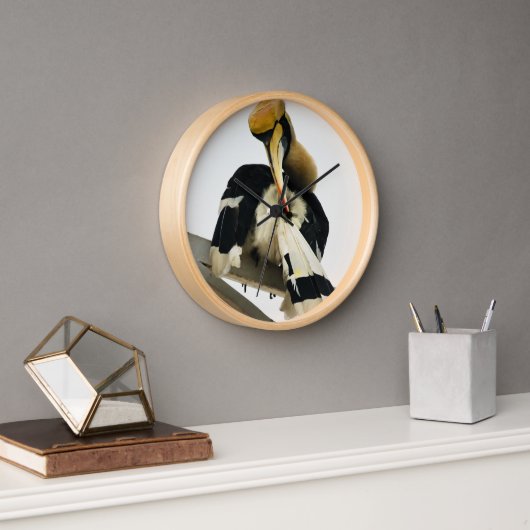 Meeting with the Great Hornbill:Icon of Phnom Penh Uhr (Büro)