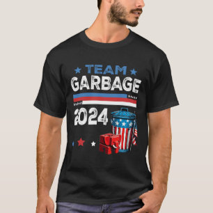 Mega-Garage stolzer Trump-Anhänger 2 T-Shirt