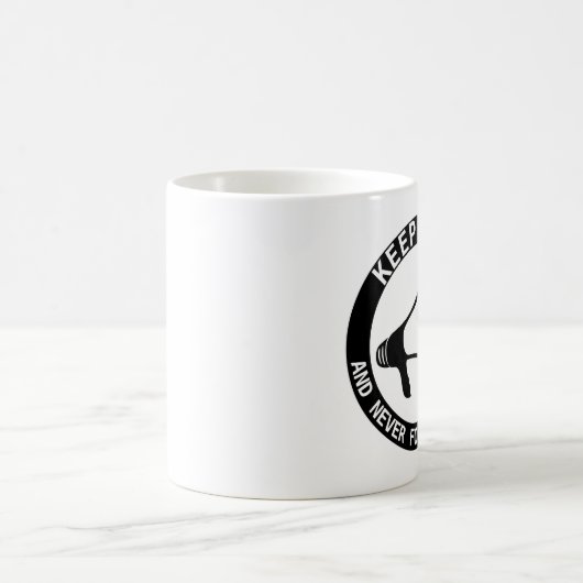Megaphon: Behalt ruhig und vergiss nie. Kaffeetasse (Mittel)