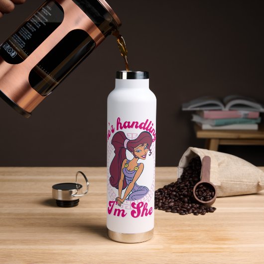 Megara - She's Handling It, I'm She Water Bottle Trinkflasche (Kaffee)