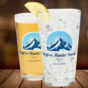 Megève Haute-Savoie Frankreich Skigebiet Bier Glas