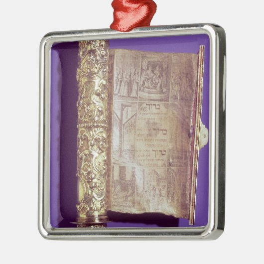 Megillah in einem silbernen Fall, Wien, c.1715 Ornament Aus Metall (Links)