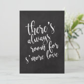 Mehr Liebe, erschwingliches Chalkboard-Hochzeitsze (Stehend Vorderseite)