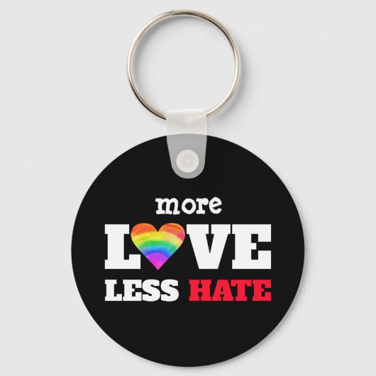 Mehr Liebe Weniger Hass Graphic Rainbow Heart on B Schlüsselanhänger (Rückseite)