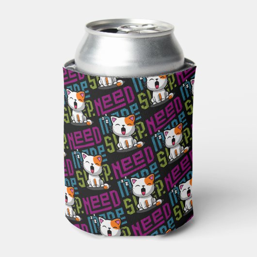 Mehr Schlaf brauchen | Funny Cat niedlicher Ausspr Dosenkühler (Kanne Vorderseite)