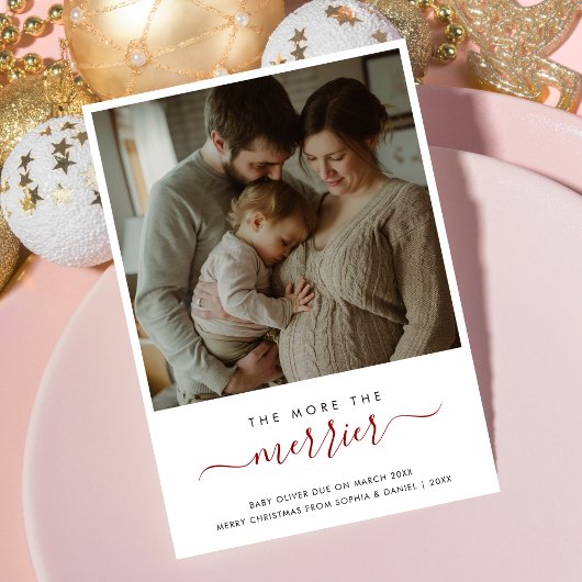 Mehr zur Ankündigung des Merrier Pregnancy Fotos