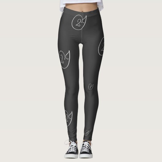 Mehrere "2J"-Logos, graue Buchstaben, schwarzer Hi Leggings (Vorderseite)
