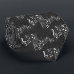 MEHRERE MUSIKNOTEN KRAWATTE<br><div class="desc">MEHRERE MUSIKNOTEN— AUF KANDIERTEM APPLE DARK GRAY— EINEN NAMEN ODER EIN MONOGRAMM HINZUFÜGEN</div>