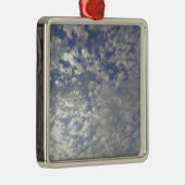 Mehrere Wolken, Sky View Ornament Aus Metall (Rechts)