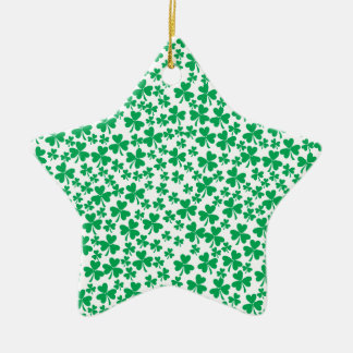Mehrfache Kleeblätter Keramikornament
