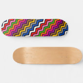 Mehrfarbig Zigzag Zickzack Black Design Skateboard (Horizontal)