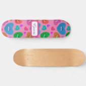 Mehrfarbige Herzklopfe mit Augapfelwangen-Liebe Skateboard (Horizontal)