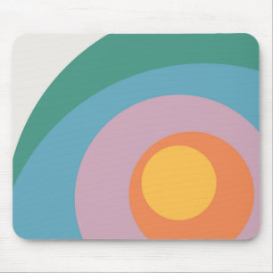 Mehrfarbige Kreise im Retro-Stil Mousepad