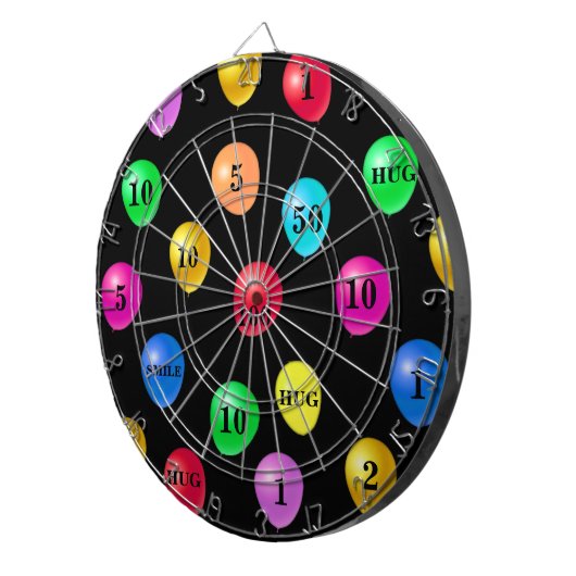 Mehrfarbige Party-Balloons auf Black Dart Board Dartscheibe (Vorderseite rechts)